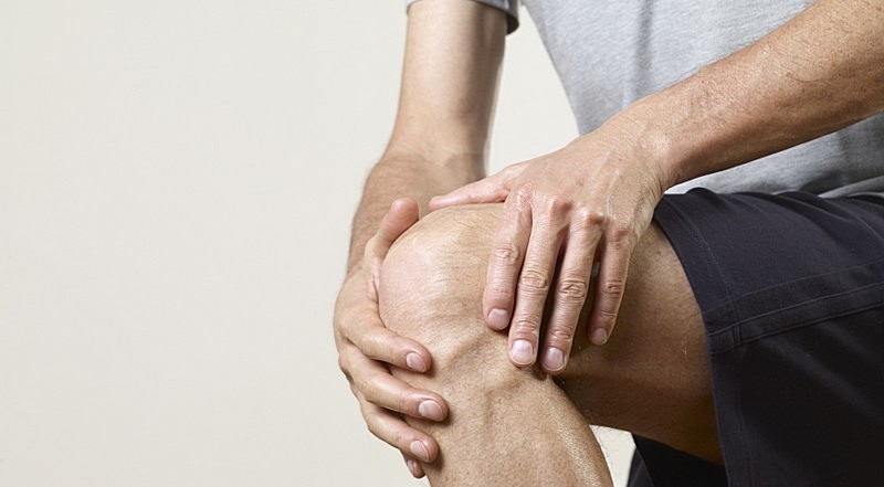 Причины и симптомы гемартроза коленного сустава. Лечение гемартроза коленного сустава. Какие могут быть последствия гемартроза коленного сустава